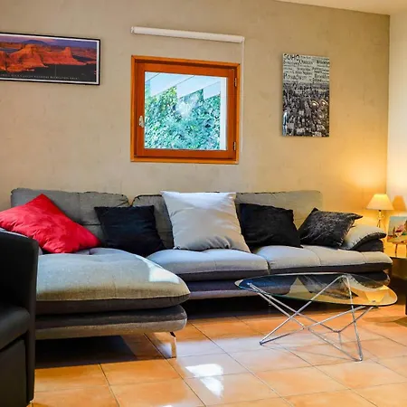 Mon Gineste Villa